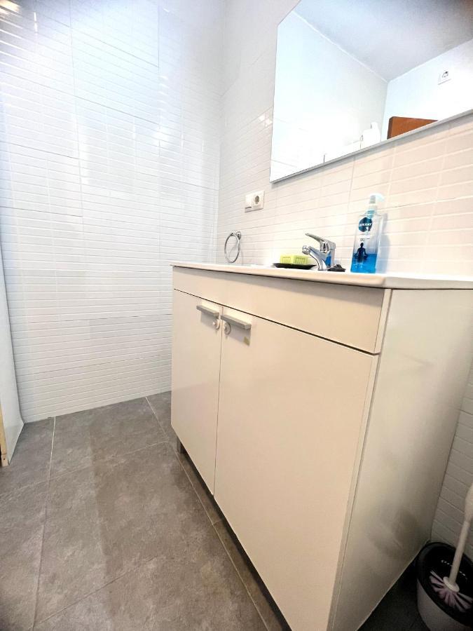 Central Private Room Валенсия Екстериор снимка