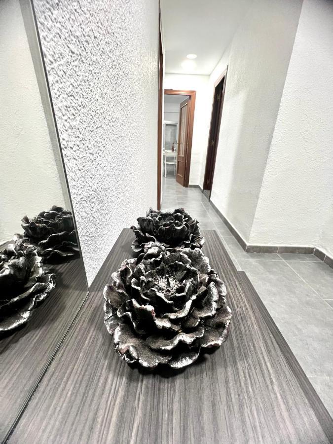 Central Private Room Валенсия Екстериор снимка